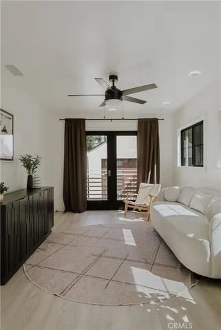 $2,458,000 | 584 North Plymouth Boulevard, Los Angeles, CA 90004