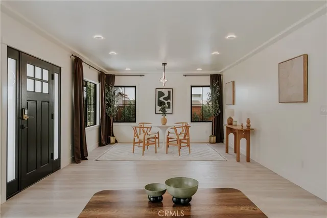 $2,458,000 | 584 North Plymouth Boulevard, Los Angeles, CA 90004