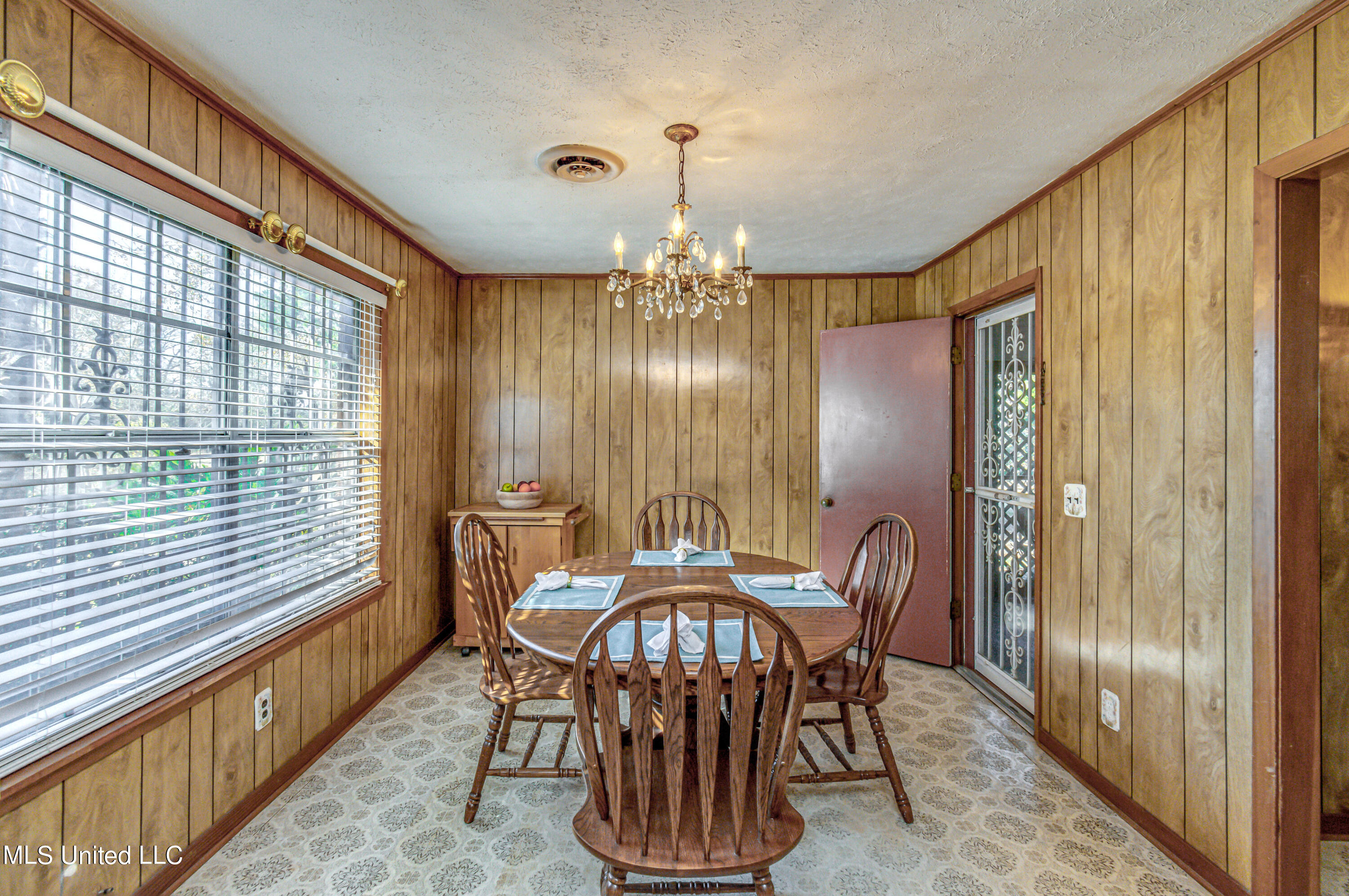 937 Livingston Vernon Road Flora, MS 39071 - Photo 34 of 60 937 Livingston Vernon Rd-59