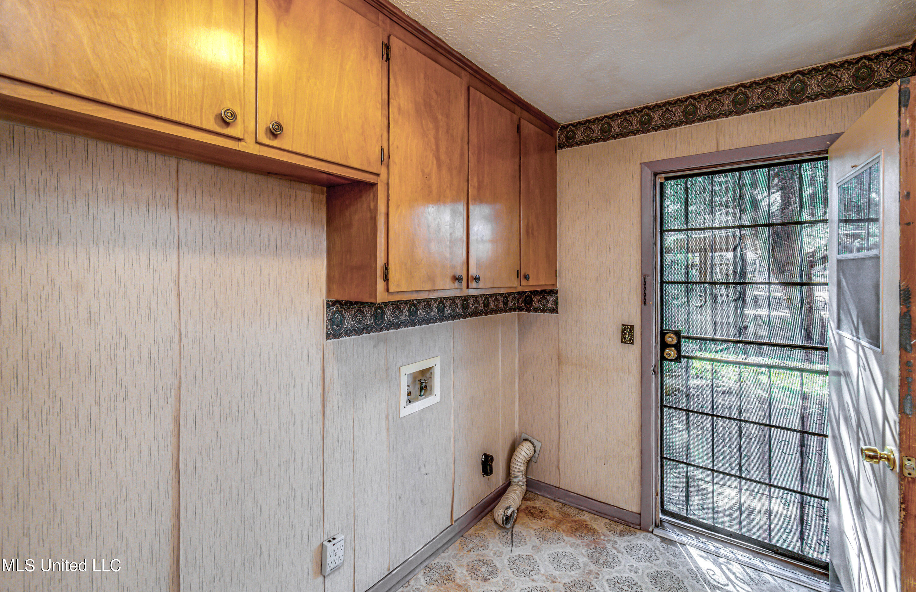 937 Livingston Vernon Road Flora, MS 39071 - Photo 56 of 60 937 Livingston Vernon Rd-49