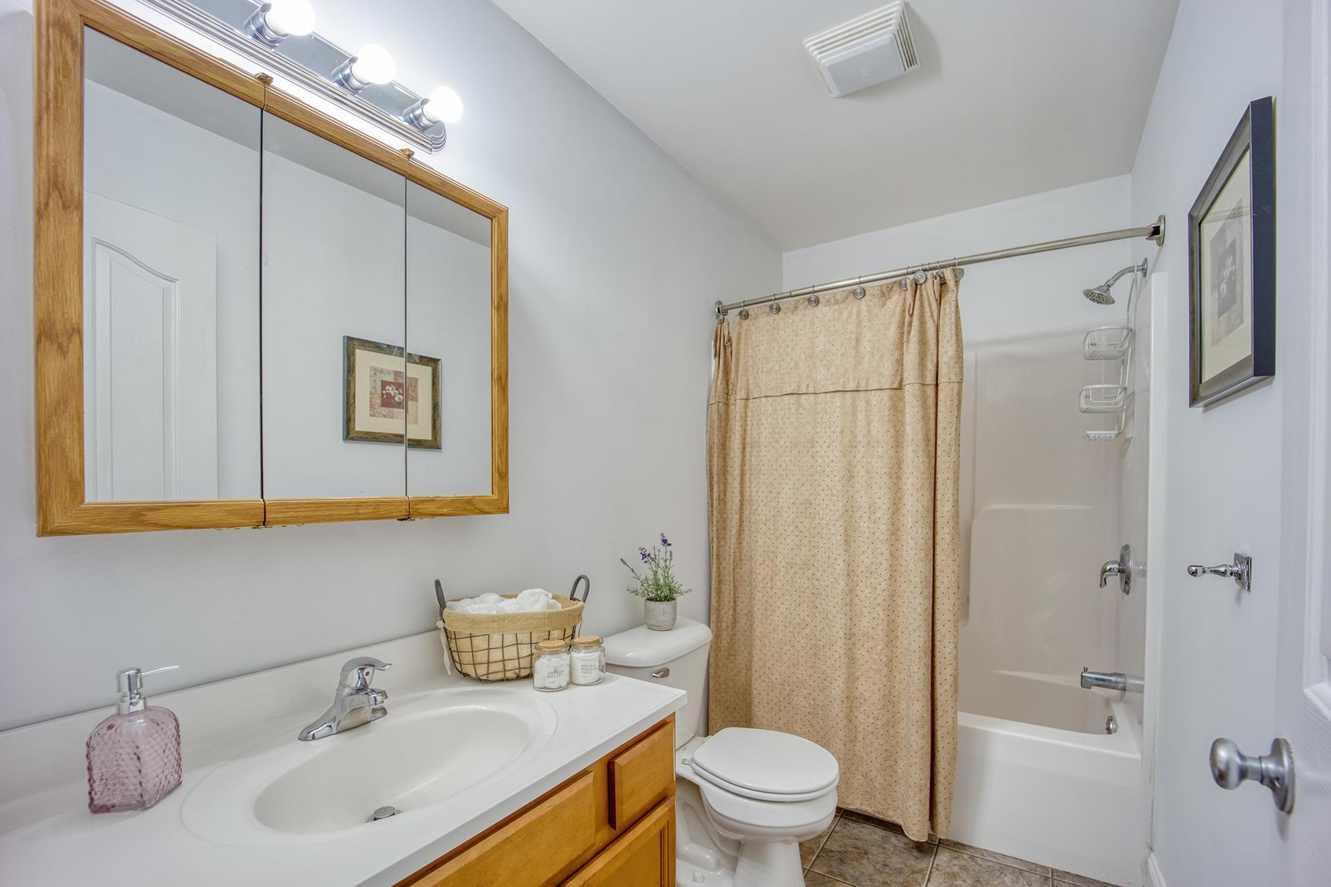 15 East Road, Unit 104 Fairfax, VT 05454 - Photo 15 of 31