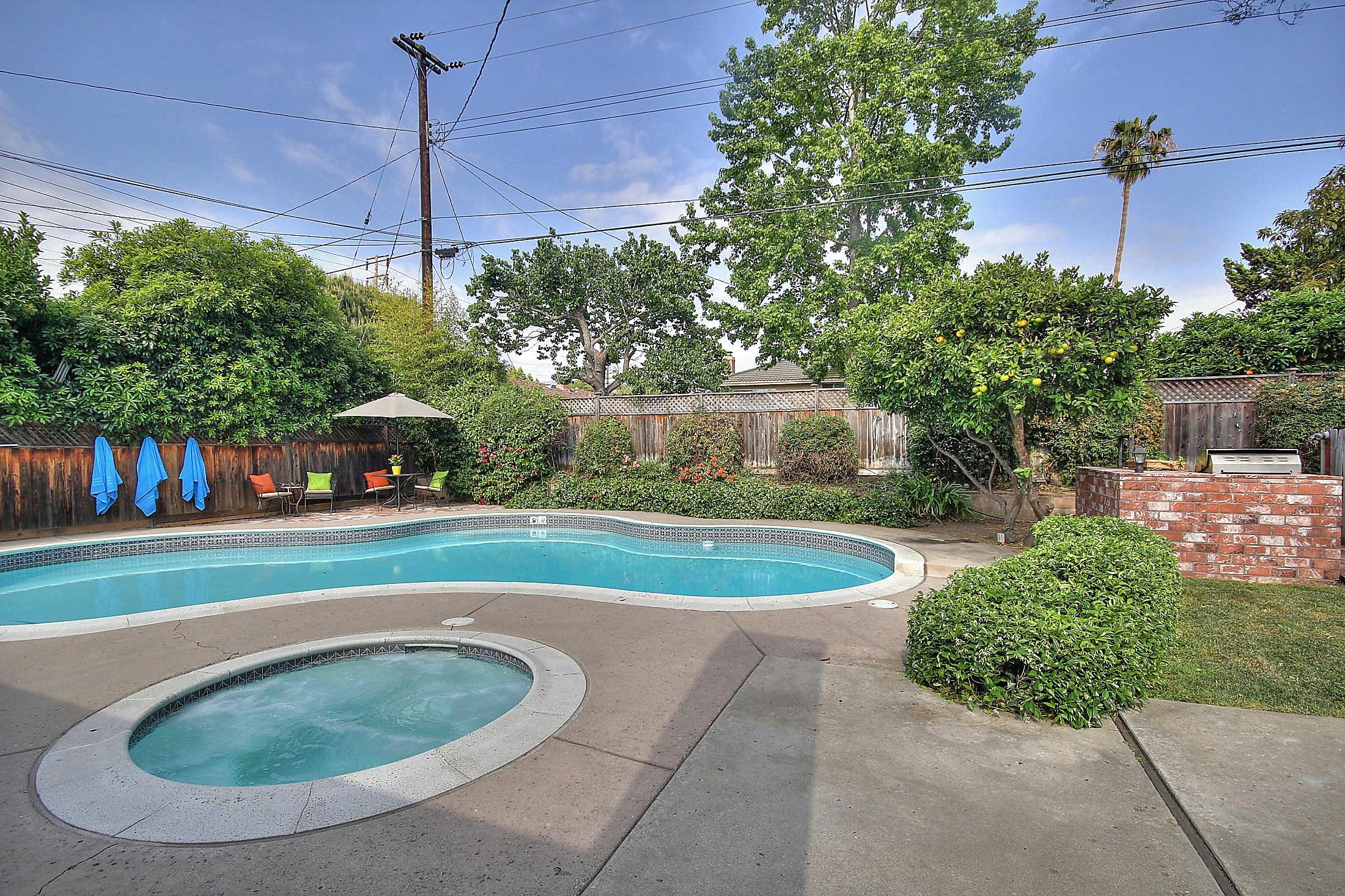 564 Wakefield Road Goleta, CA 93117 - Photo 19 of 26 Pool/Spa
