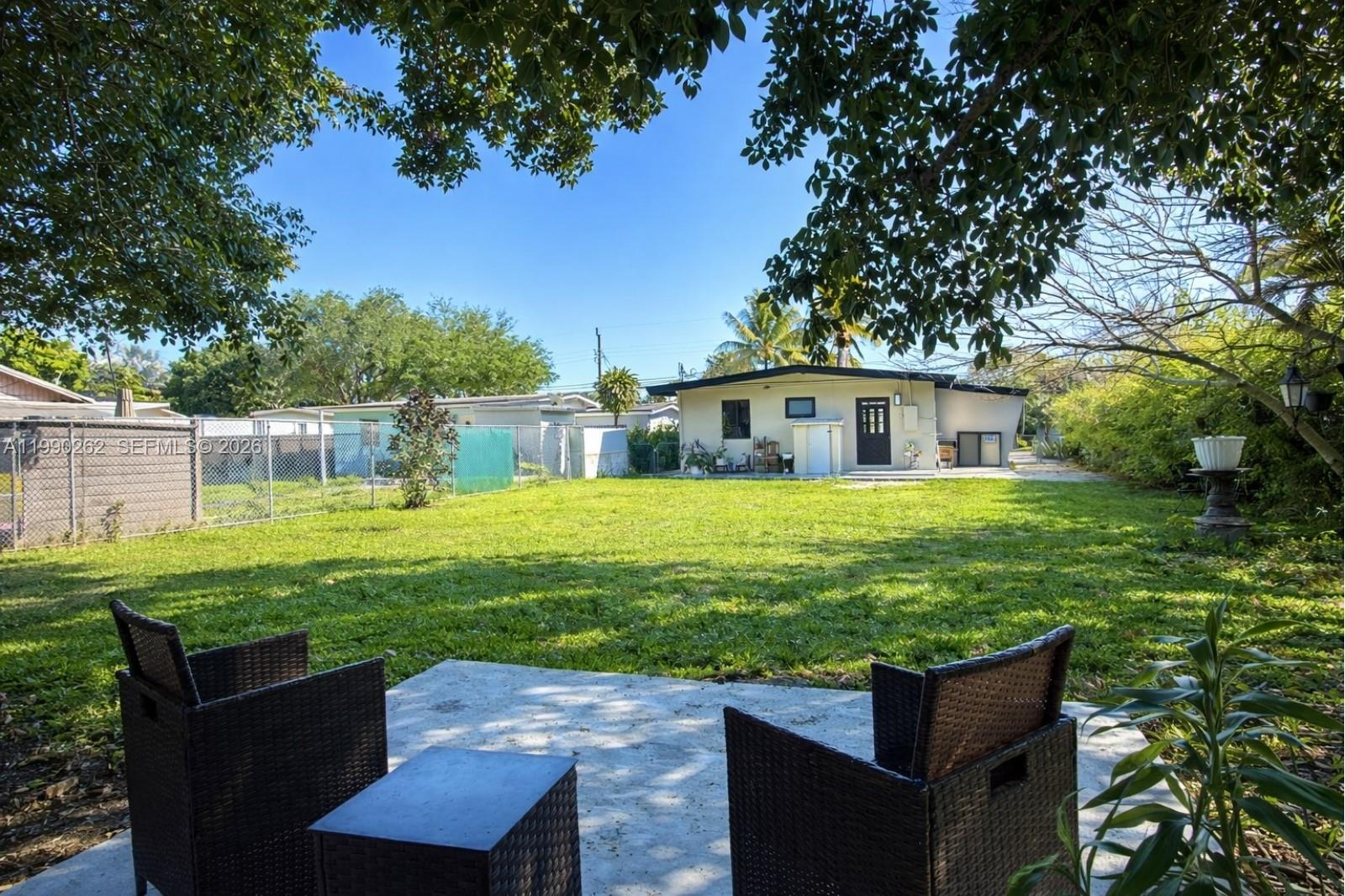 6561 Southwest 34th Street Miami, FL 33155 - Photo 13 of 14