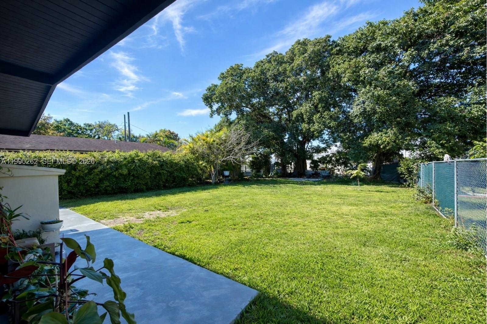 6561 Southwest 34th Street Miami, FL 33155 - Photo 14 of 14