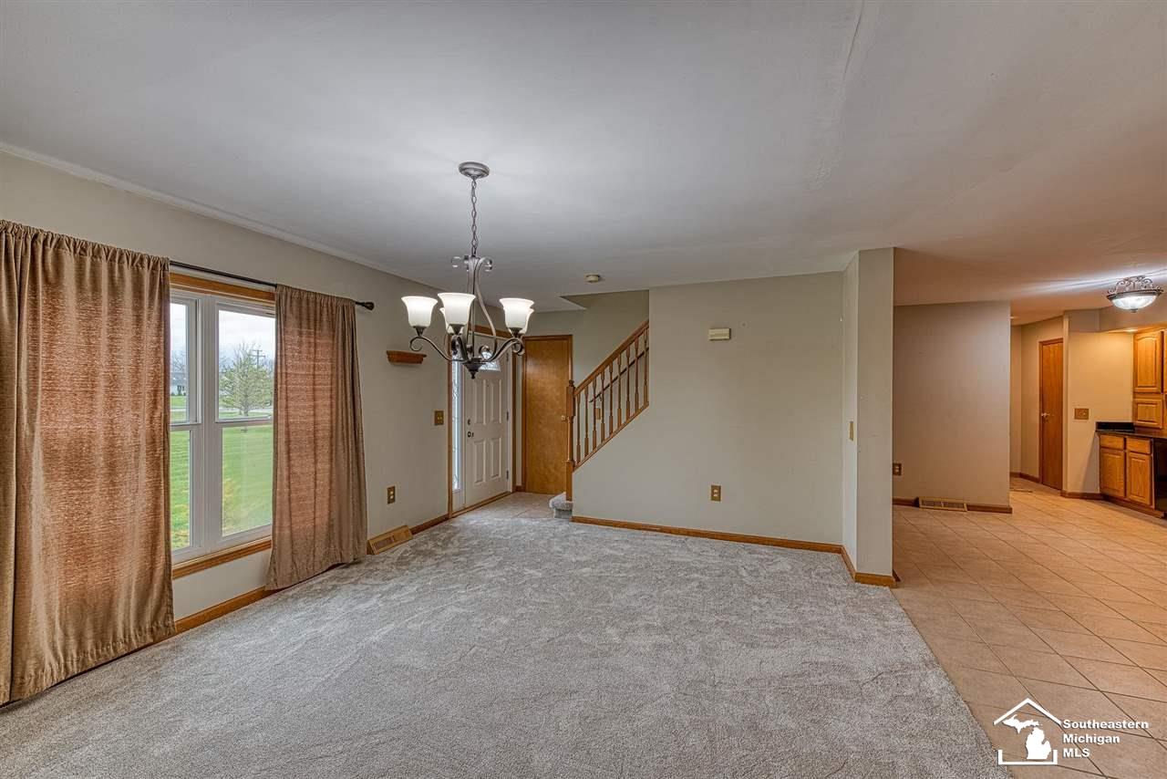 7696 War Road Newport, MI 48166 - Photo 11 of 47 50072049-10.JPG
