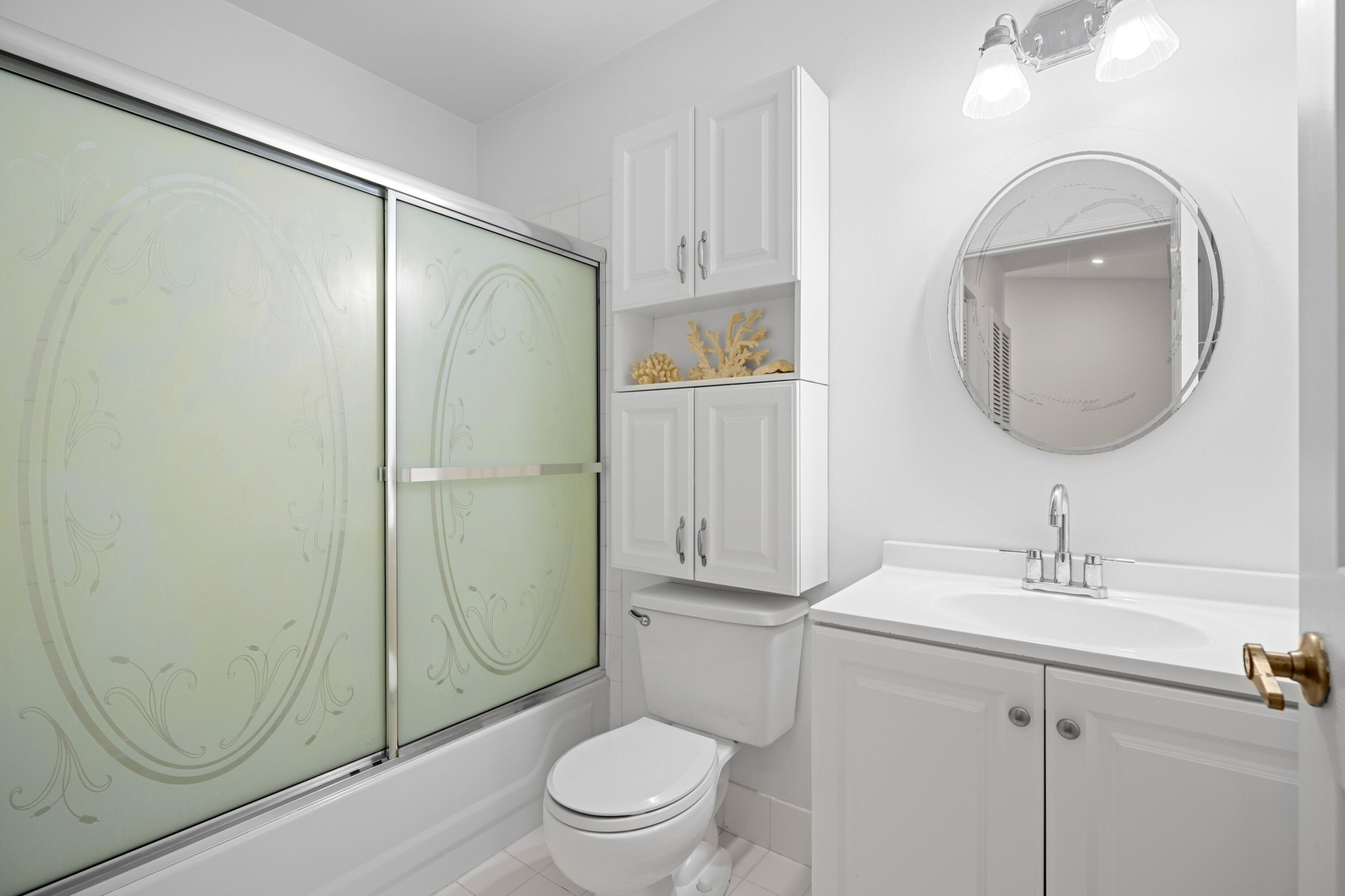 3191 Leewood Terrace, Unit L237 Boca Raton, FL 33431 - Photo 16 of 48 Bathroom 2