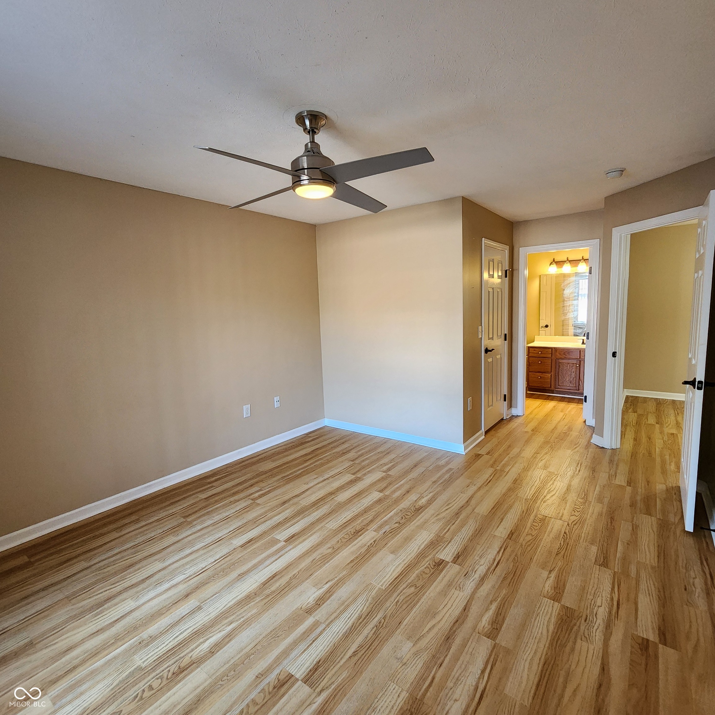 232 Legends Creek Place, Unit 101 Indianapolis, IN 46229 - Photo 14 of 16