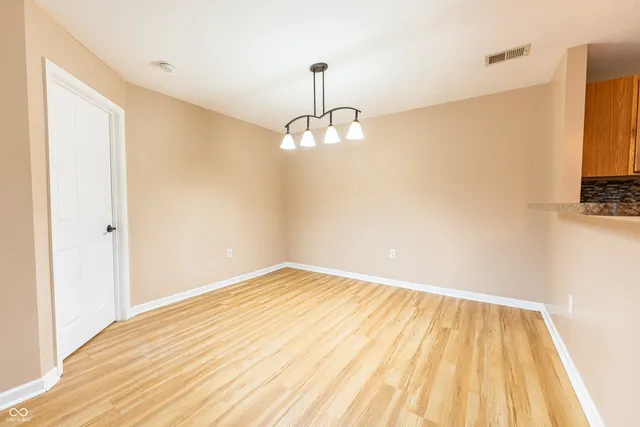 $1,500 | 232 Legends Creek Place, Unit 101, Indianapolis, IN 46229