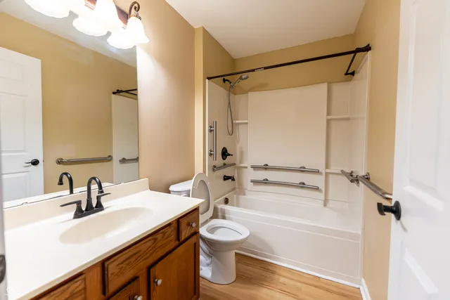 $1,500 | 232 Legends Creek Place, Unit 101, Indianapolis, IN 46229