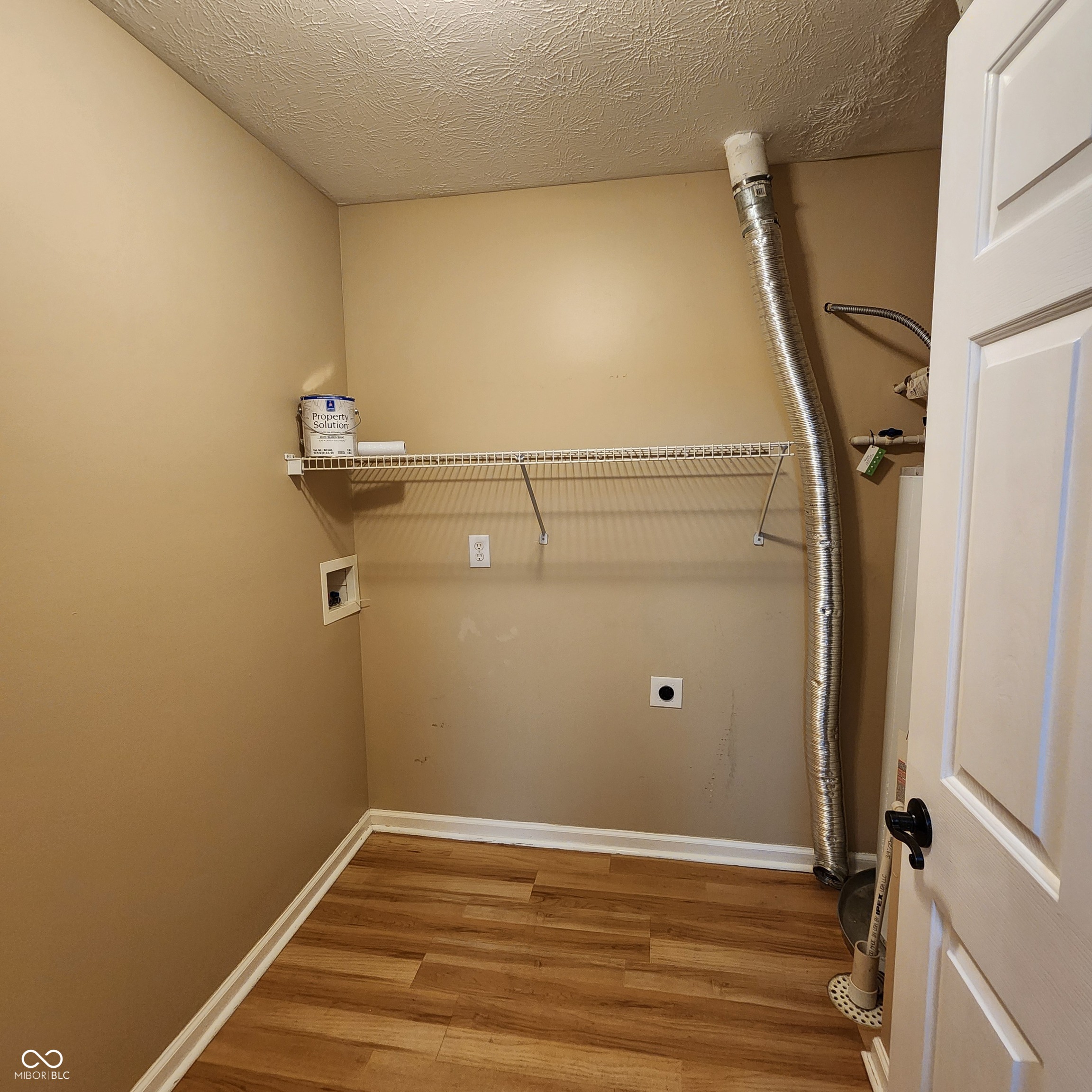 232 Legends Creek Place, Unit 101 Indianapolis, IN 46229 - Photo 5 of 16