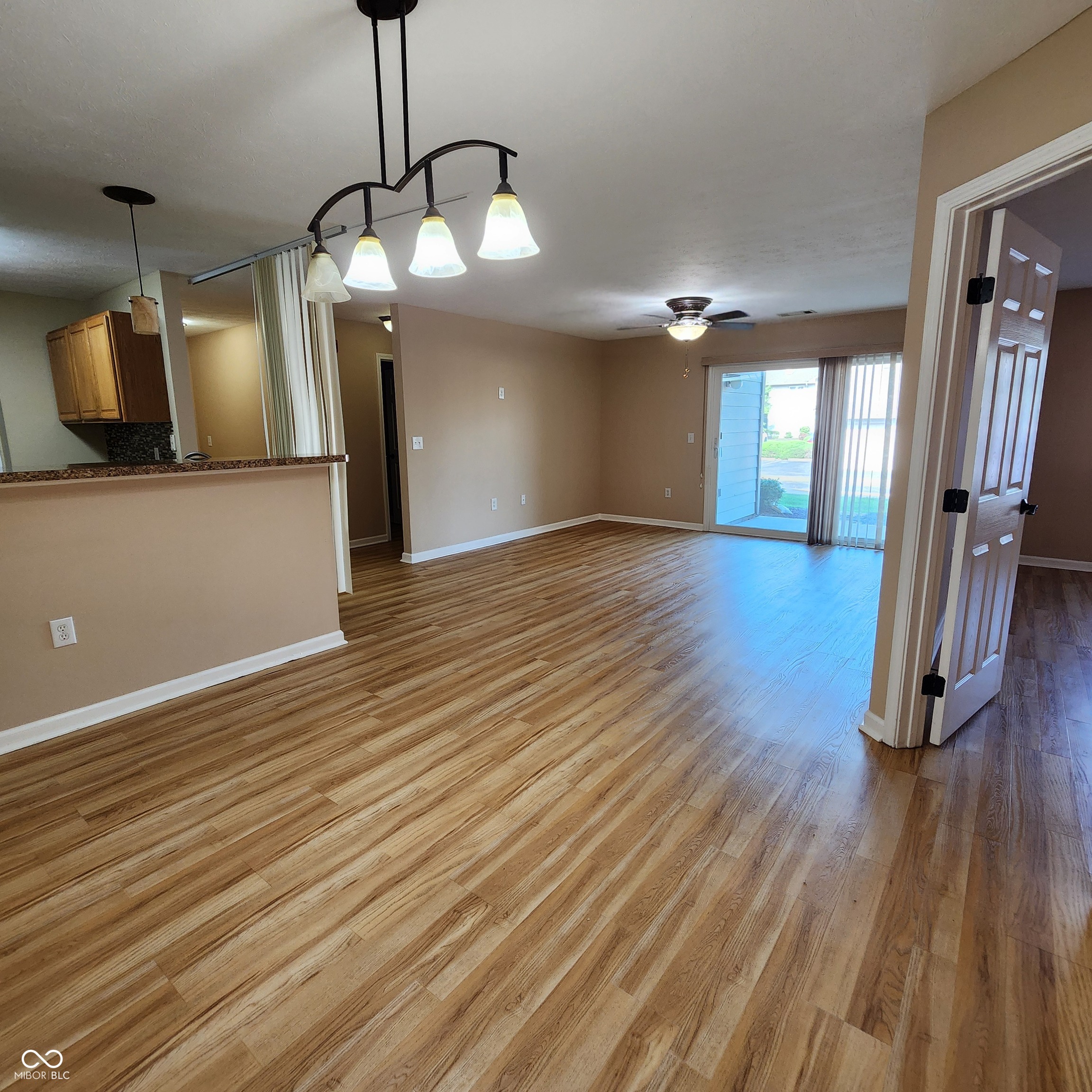 232 Legends Creek Place, Unit 101 Indianapolis, IN 46229 - Photo 7 of 16