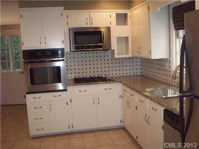 3930 Sulkirk Road Charlotte, NC 28210 - Photo 2 of 9 Gallery Image 2