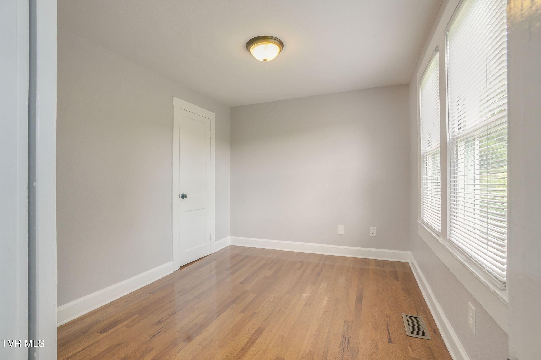 404 Cherry Street Greeneville, TN 37745 - Photo 19 of 25 019