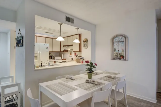 $1,600 | 2000 New River Inlet Road, Unit 1212, North Topsail Beach, NC 28460