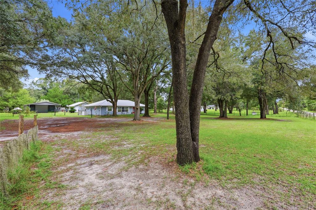 753 Southwest Mapleton Street Fort White, FL 32038 - Photo 30 of 33 Gallery Image 30