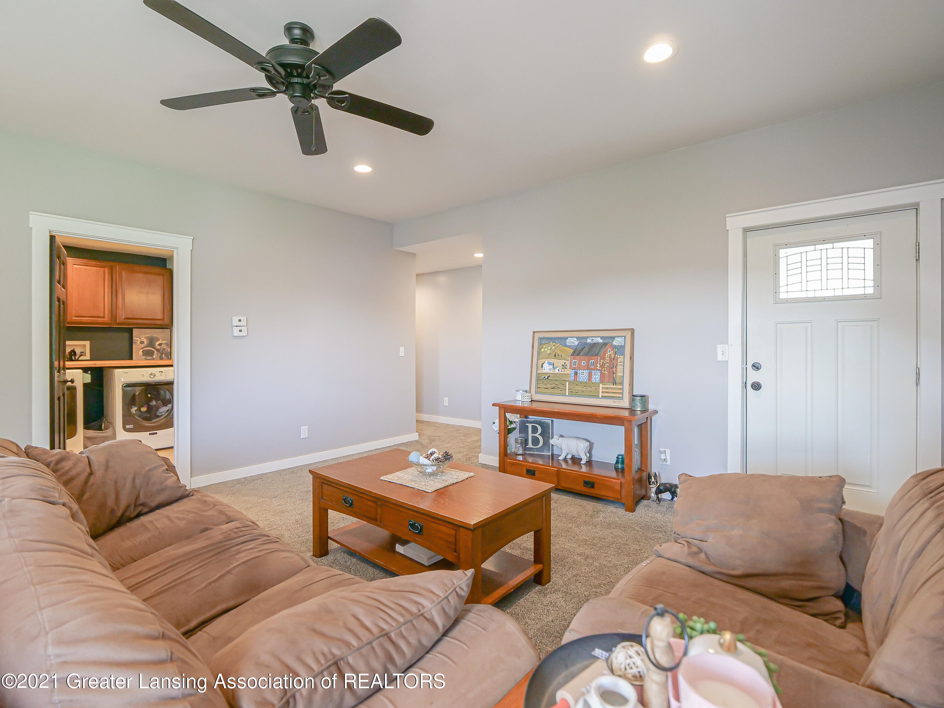 10544 Oneida Road Grand Ledge, MI 48837 - Photo 4 of 47 10544_Oneida_Rd-8