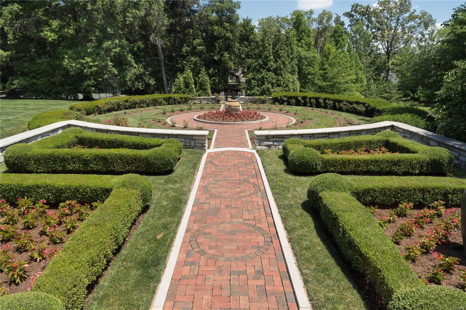 9625 Ladue Road St. Louis, MO 63124 - Photo 13 of 38