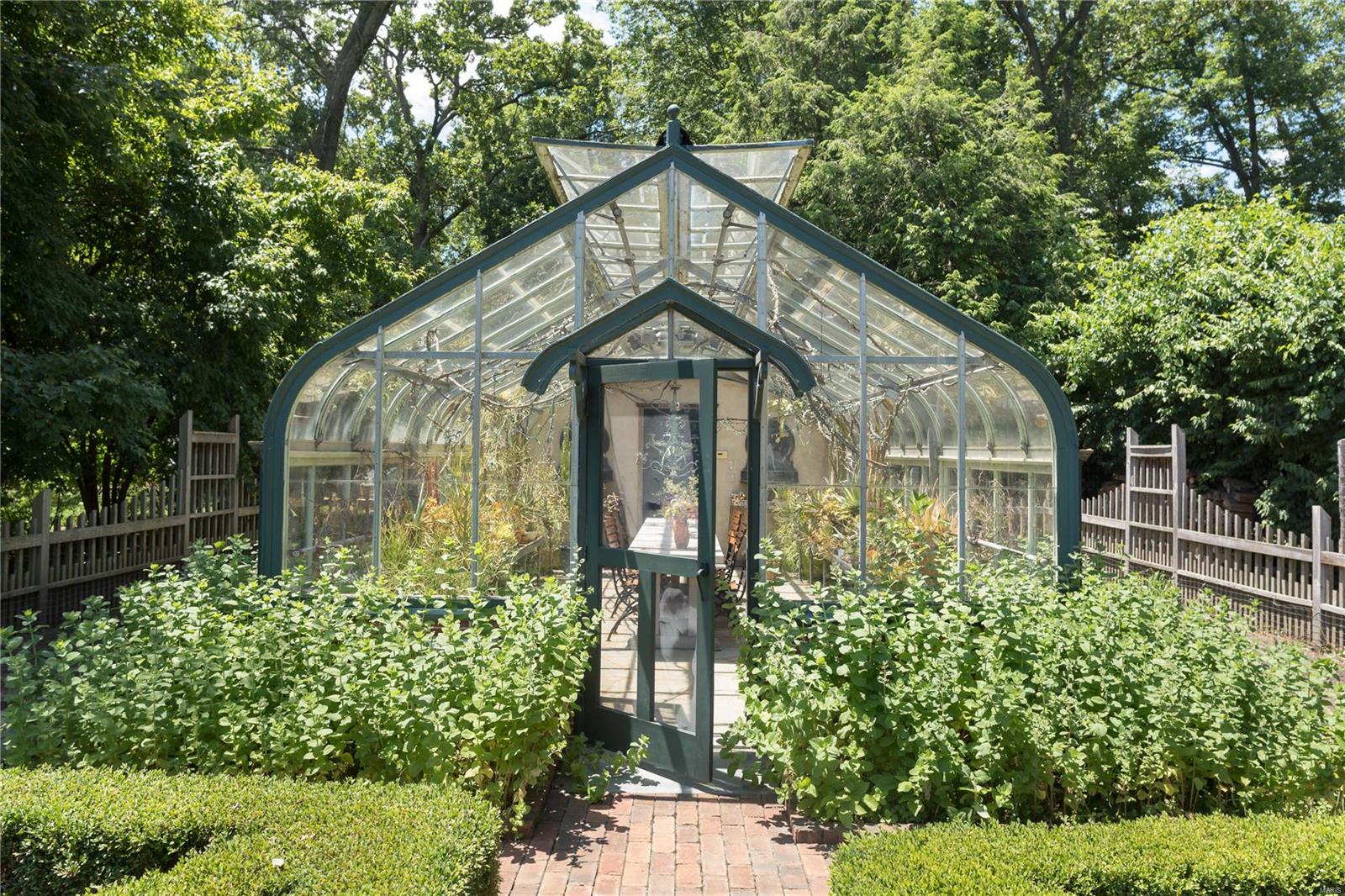 9625 Ladue Road St. Louis, MO 63124 - Photo 16 of 38