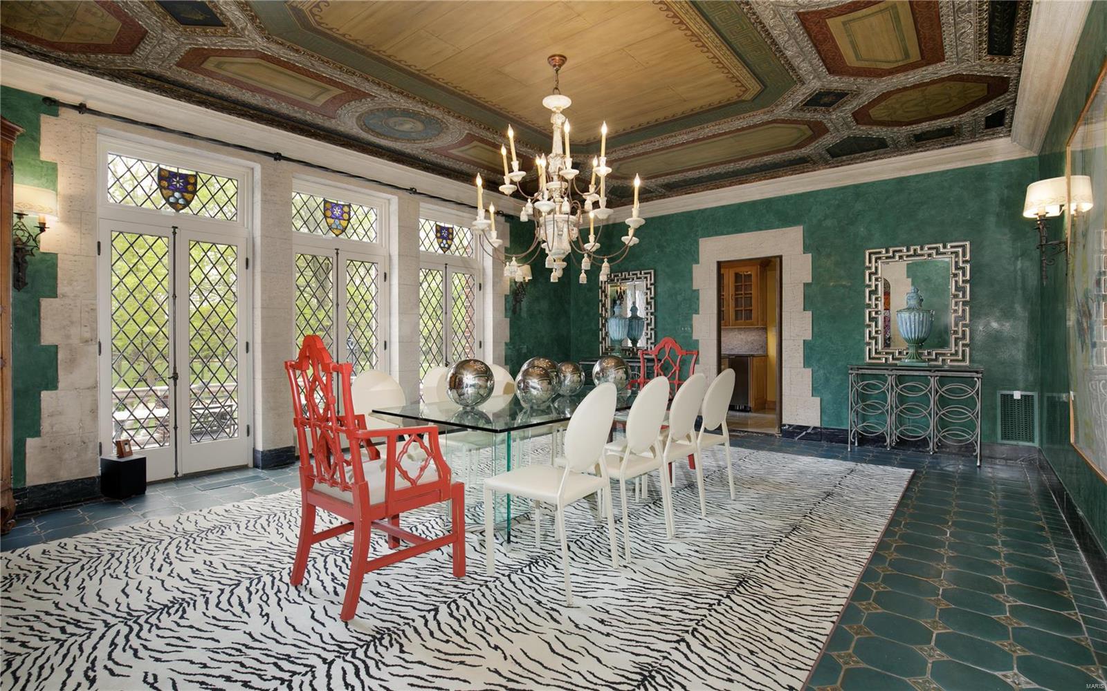 9625 Ladue Road St. Louis, MO 63124 - Photo 23 of 38