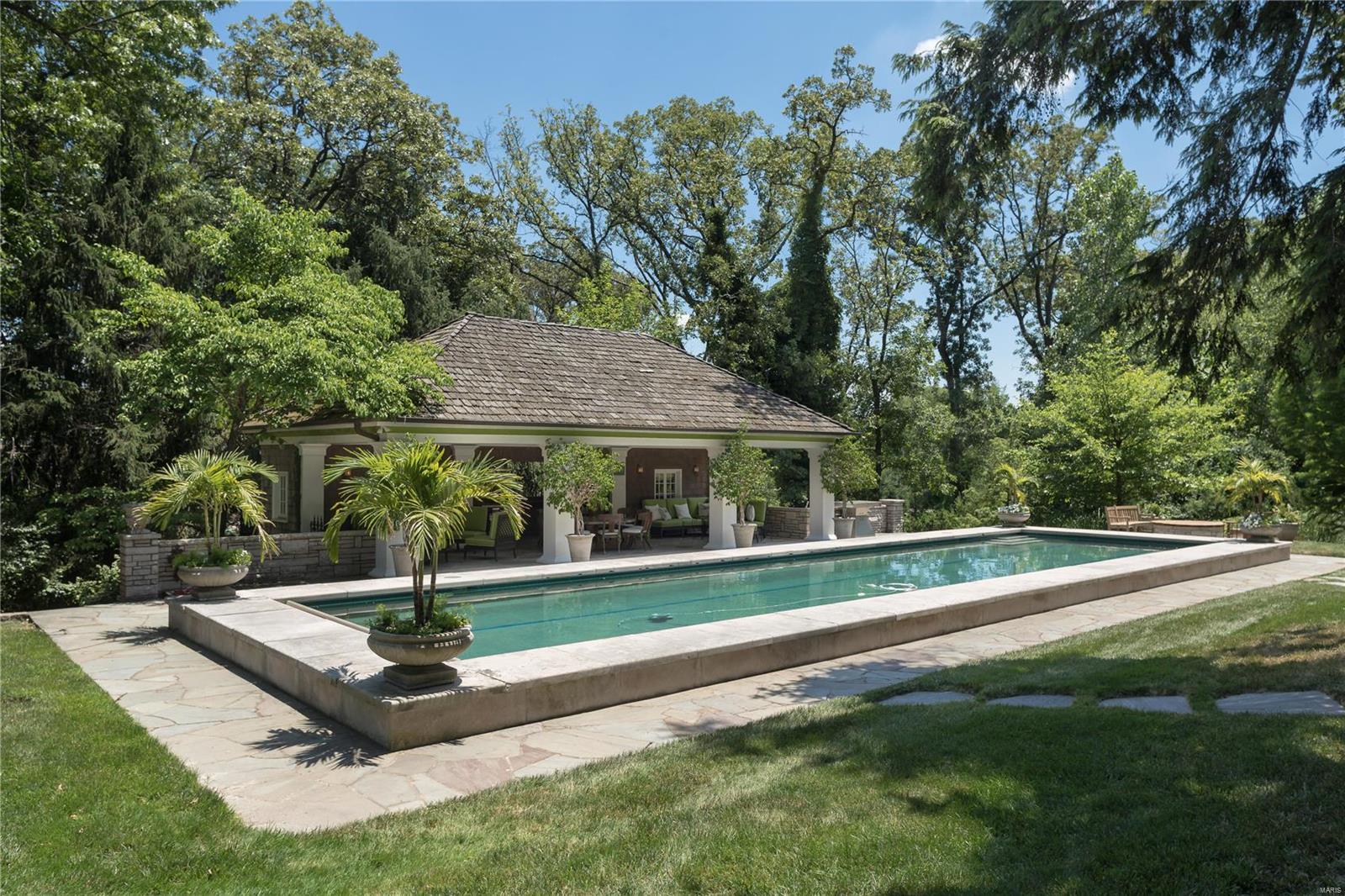 9625 Ladue Road St. Louis, MO 63124 - Photo 4 of 38