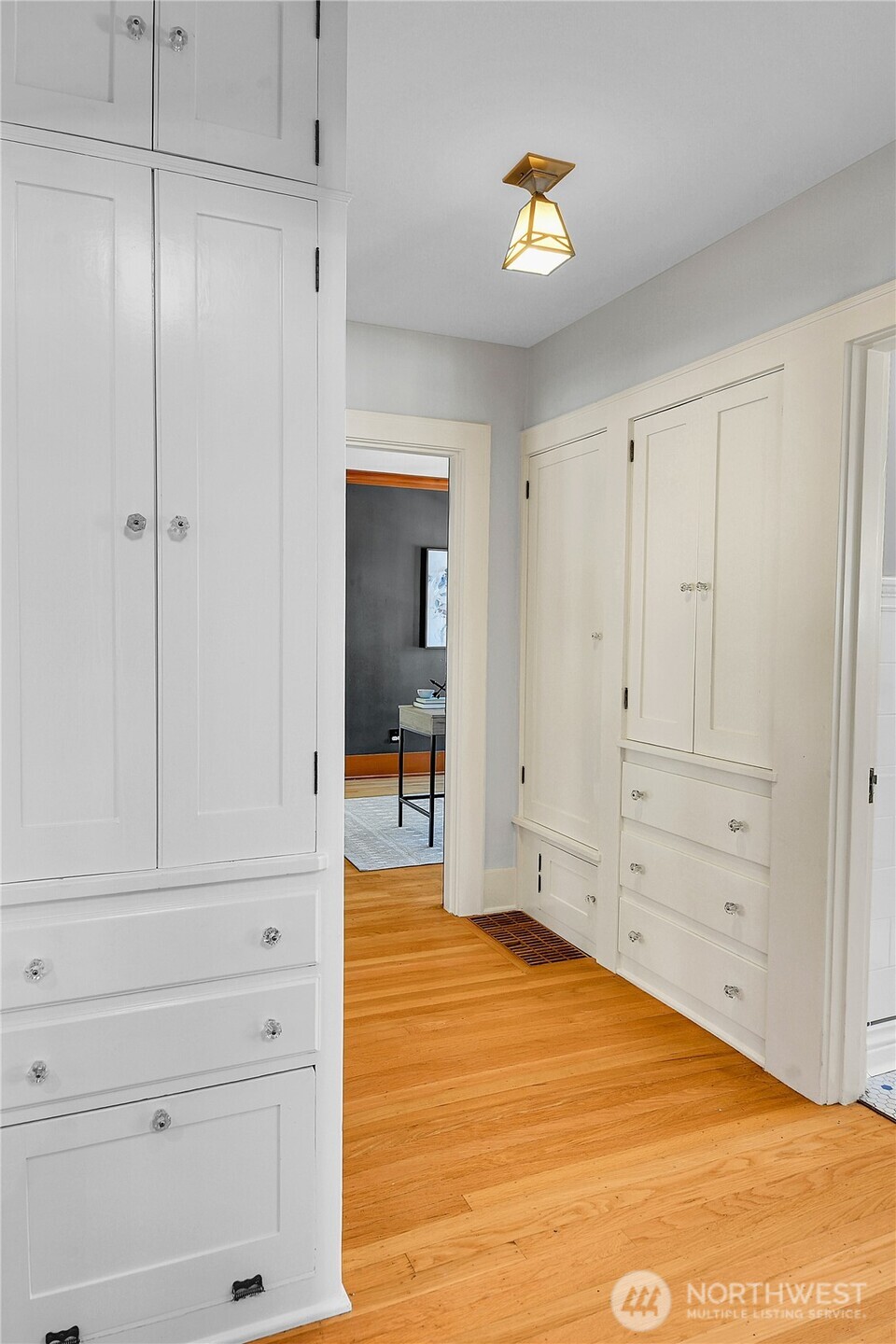 2 Fulton Street Seattle, WA 98109 - Photo 16 of 40