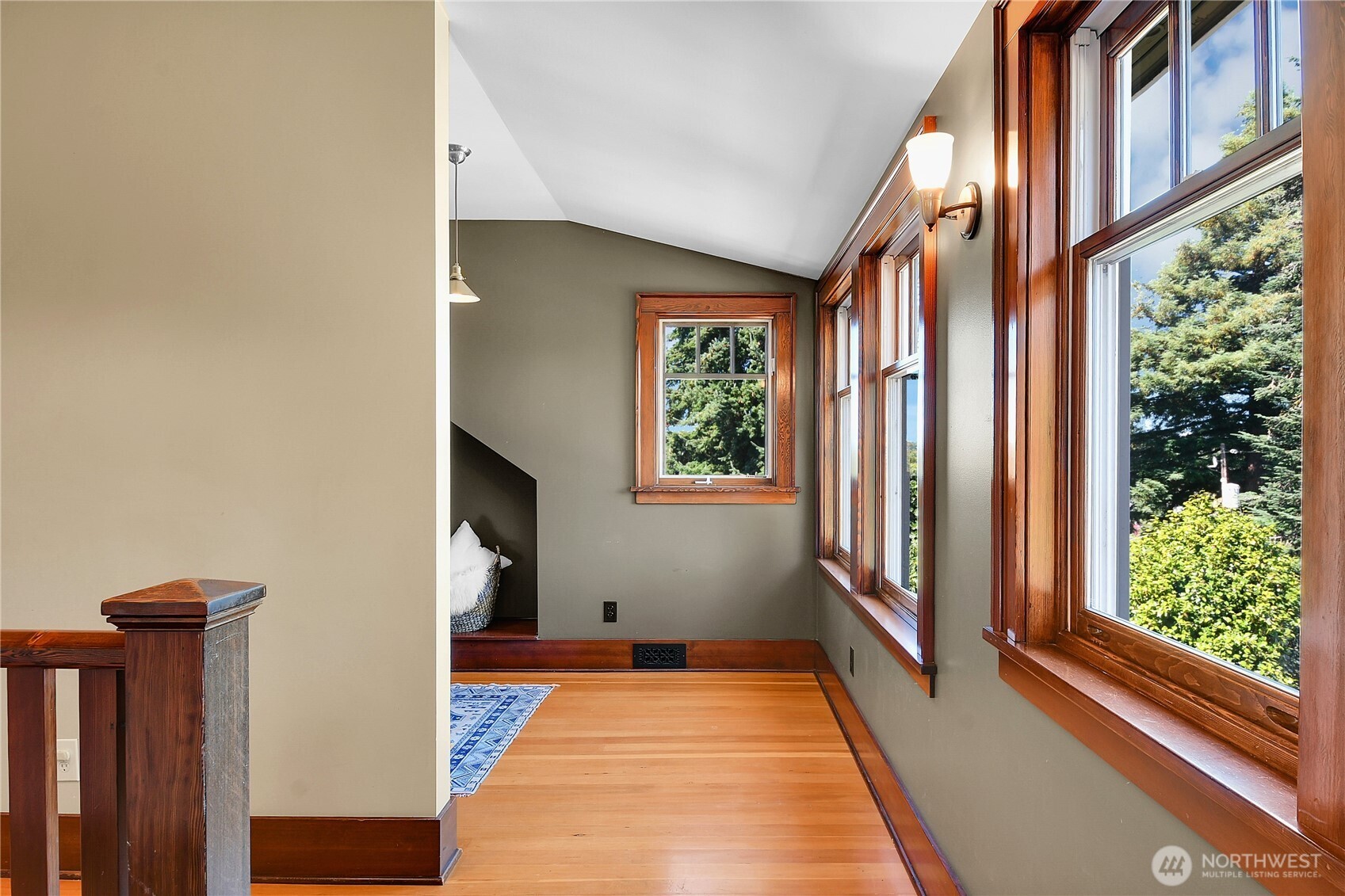 2 Fulton Street Seattle, WA 98109 - Photo 19 of 40