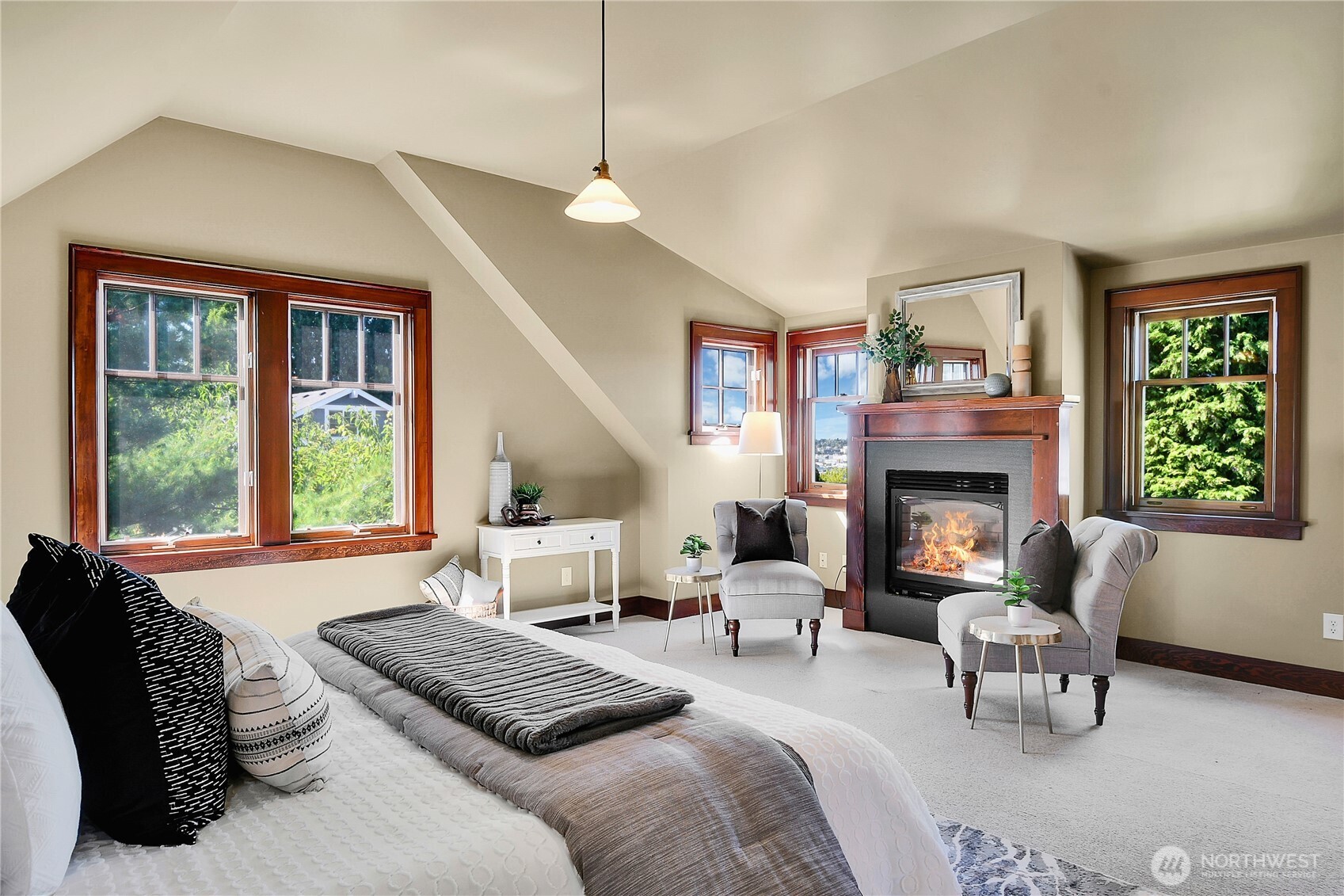 2 Fulton Street Seattle, WA 98109 - Photo 23 of 40