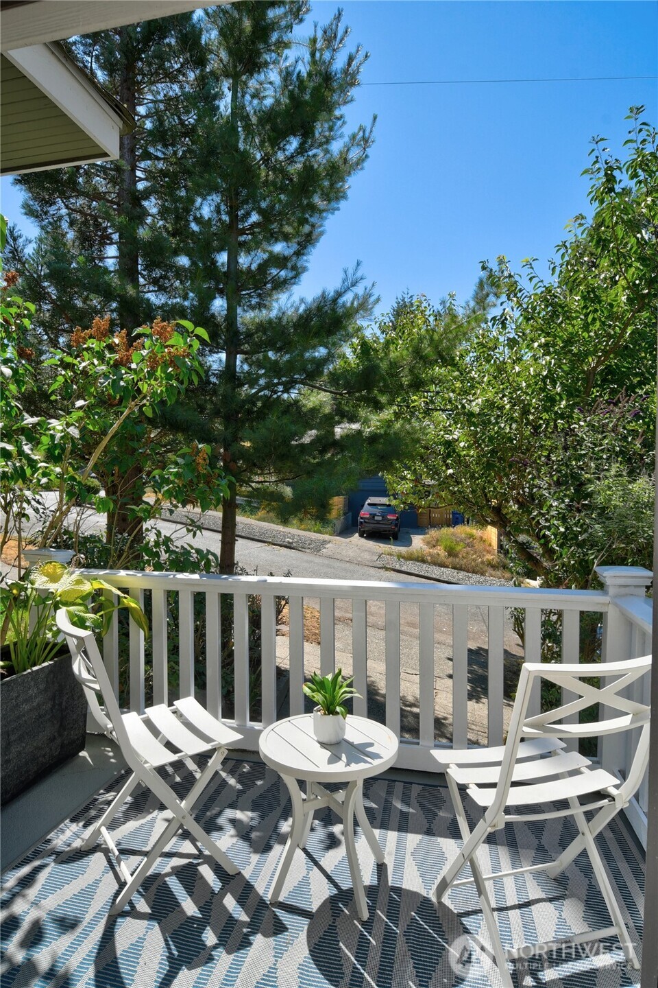2 Fulton Street Seattle, WA 98109 - Photo 7 of 40