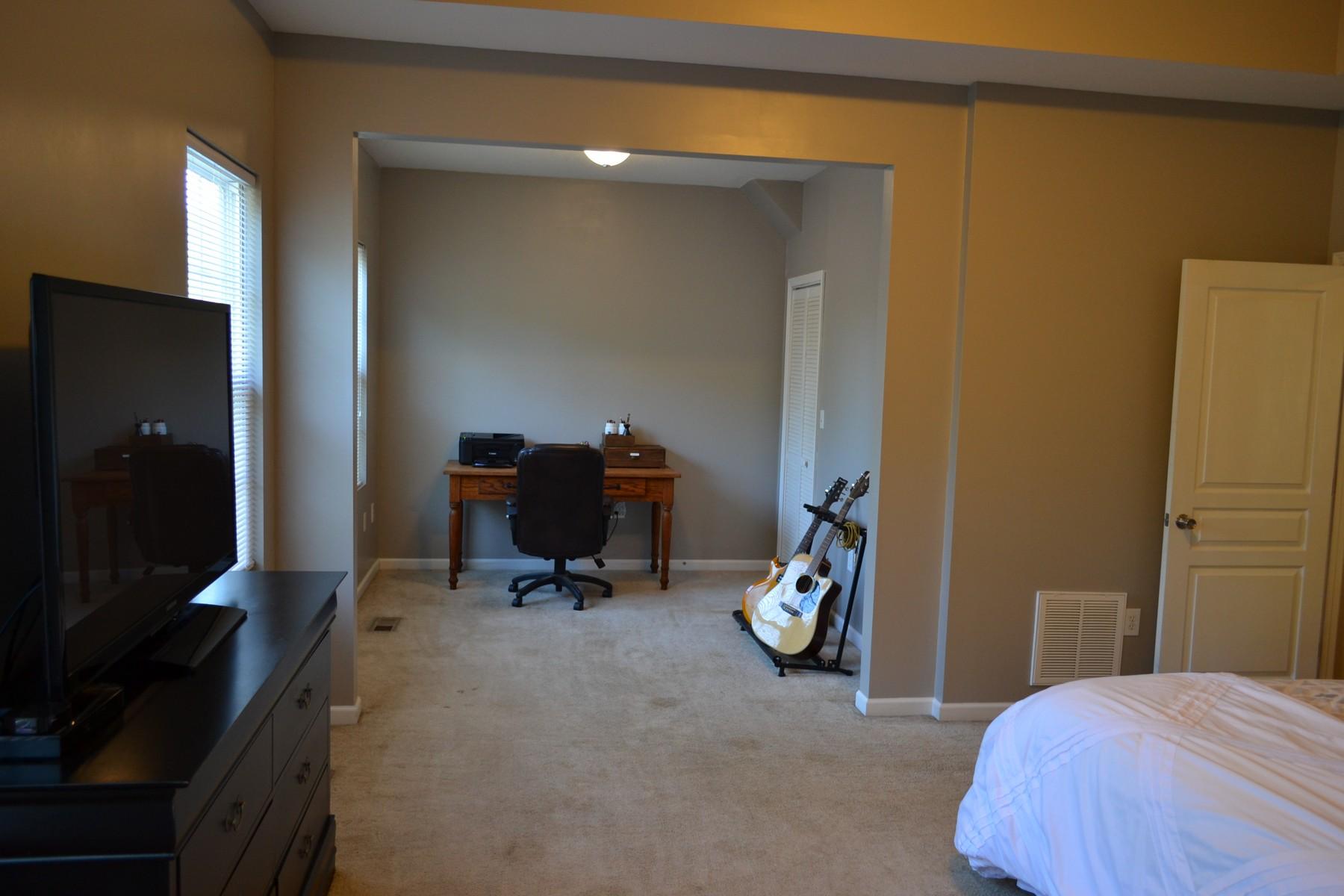 2606 Kings Point Road Knoxville, TN 37931 - Photo 16 of 23 D4 2017-07-25 17.35.48