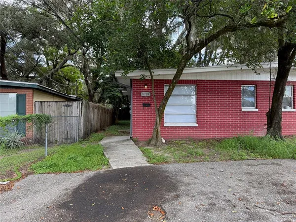 $1,400 | 8709 North Mandarine Place, Unit A, Tampa, FL 33617