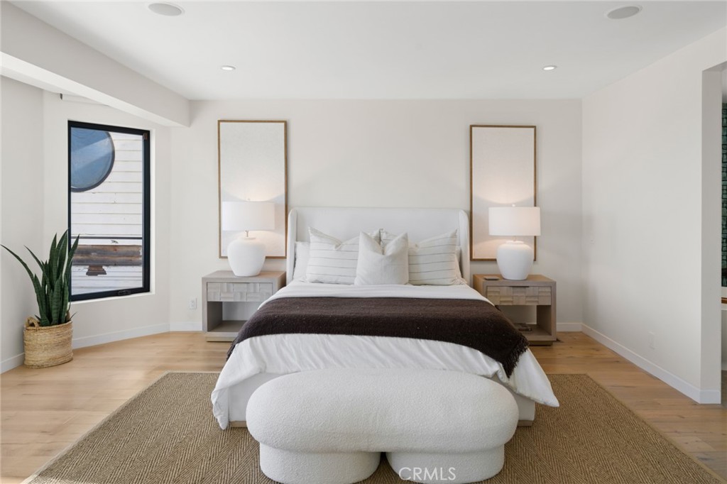 1021 Kings Road Newport Beach, CA 92663 - Photo 32 of 49 Gallery Image 32