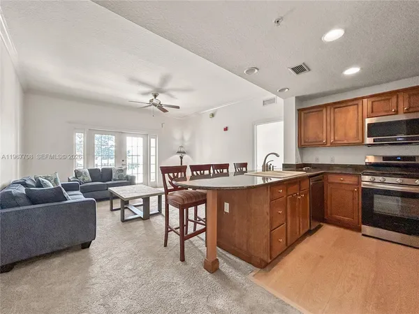 $1,600 | 7615 Heritage Crossing Way, Unit 202, Kissimmee, FL 34747