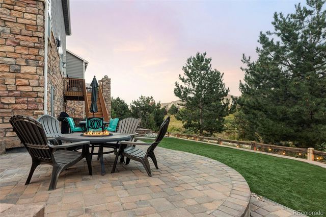 a outdoor view with a sitting space