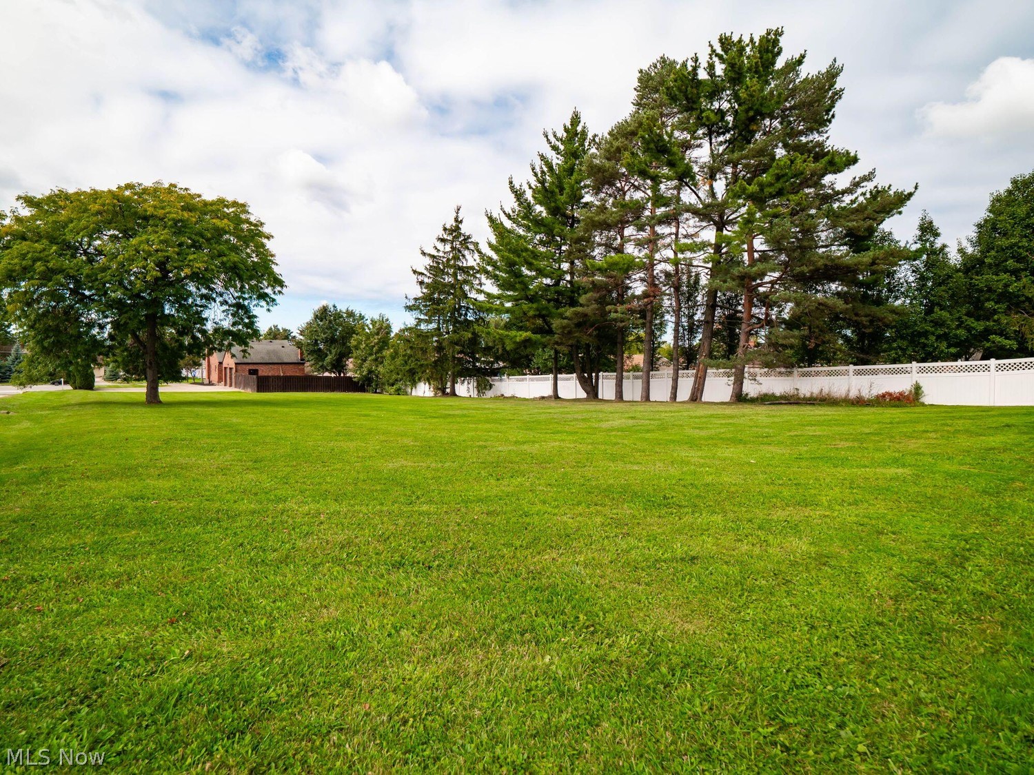 7185 Broadview Road Seven Hills, OH 44131 - Photo 34 of 35 Gallery Image 34