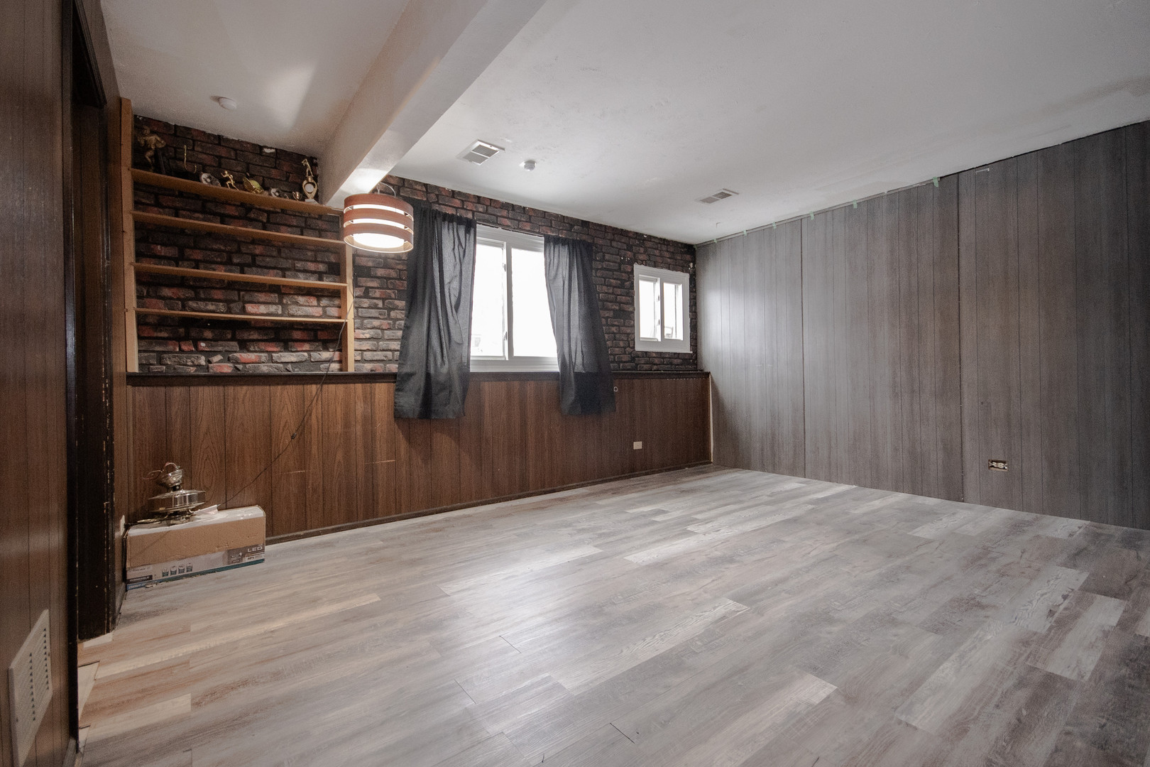 746 East Devon Avenue Roselle, IL 60172 - Photo 16 of 24