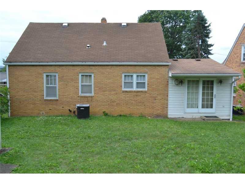 2311 Kane Road Aliquippa, PA 15001 - Photo 2 of 12 Exterior Back.