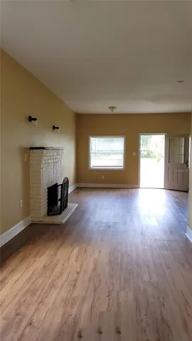 $1,595 | 200 Old Daytona Road, Deland, FL 32724