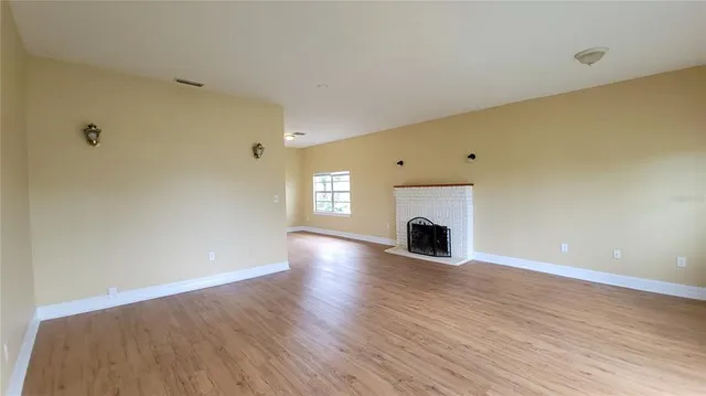 $1,595 | 200 Old Daytona Road, Deland, FL 32724