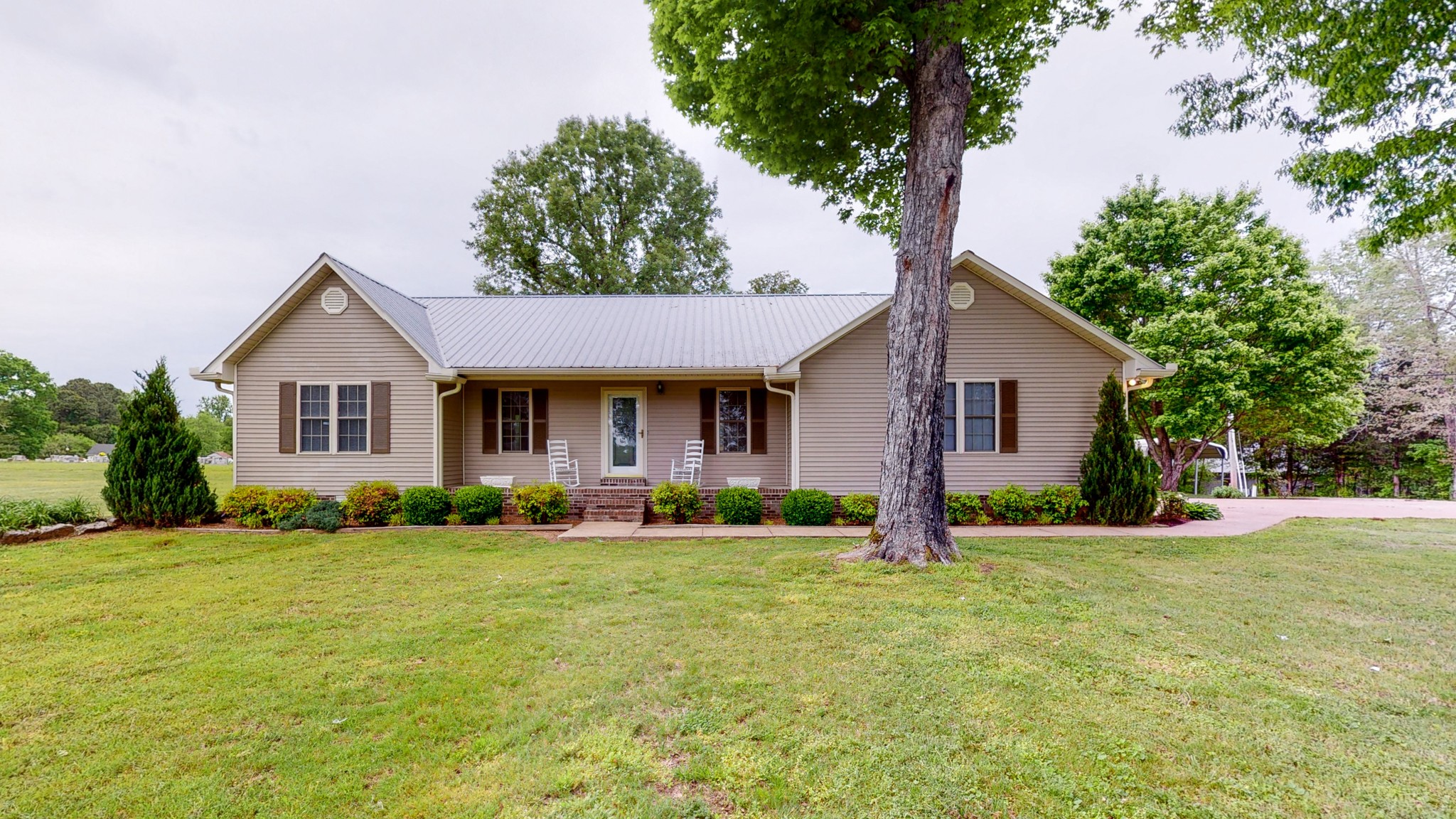 1009 Lower Shipps Bend Road North Centerville, TN 37033 - Photo 1 of 34 Gallery Image 1
