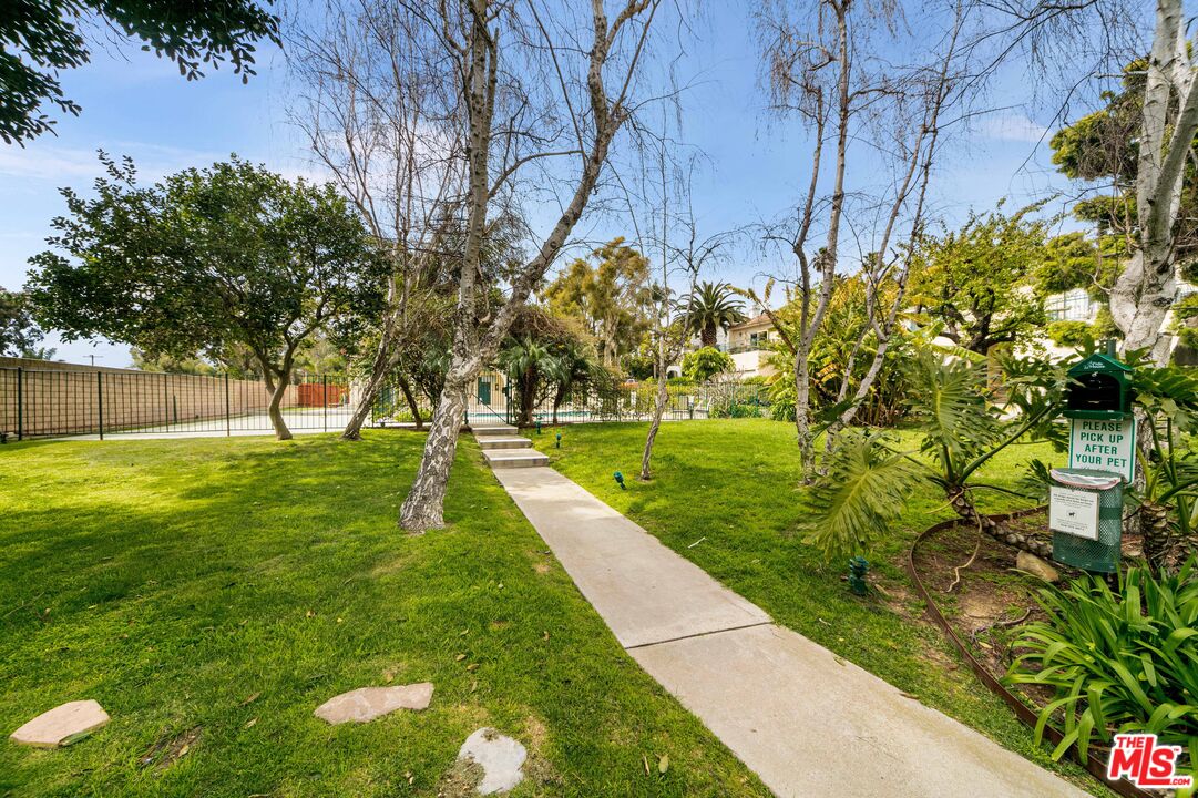 6481 Kanan Dume Road Malibu, CA 90265 - Photo 24 of 27