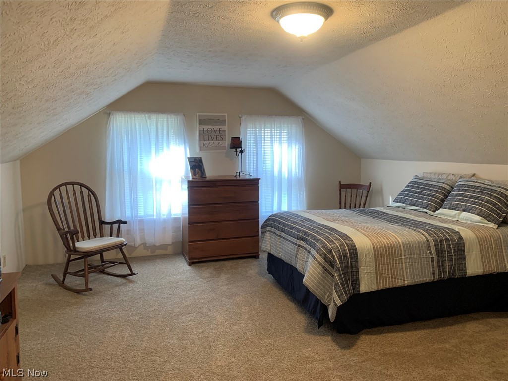 18035 Tavern Road Middlefield, OH 44062 - Photo 12 of 31 2nd Fl BR