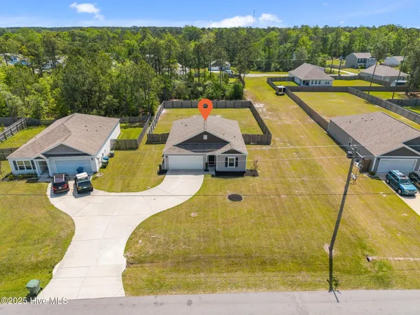 $2,100 | 186 Everett Yopp Drive, Sneads Ferry, NC 28460