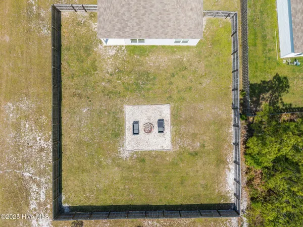 $2,100 | 186 Everett Yopp Drive, Sneads Ferry, NC 28460