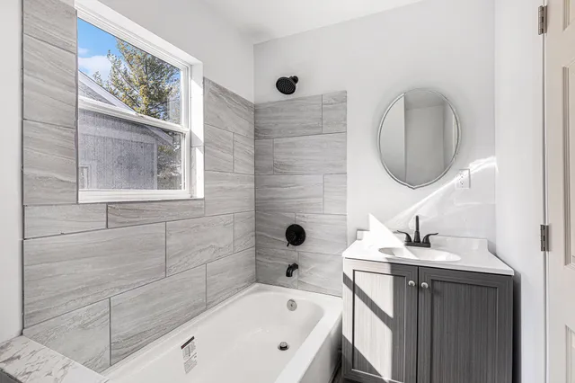 $429,900 | 5557 Front Street, Newaygo, MI 49337