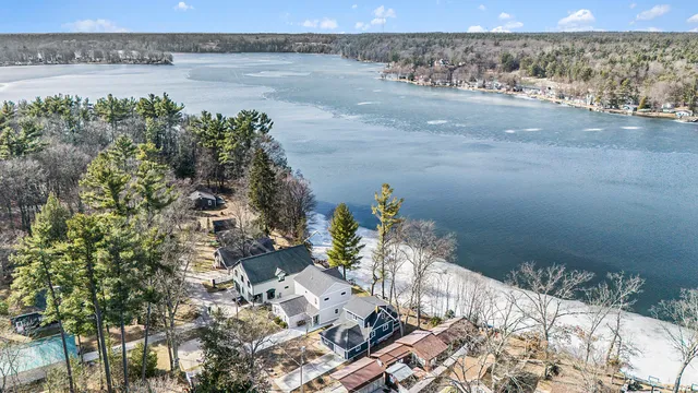 $429,900 | 5557 Front Street, Newaygo, MI 49337