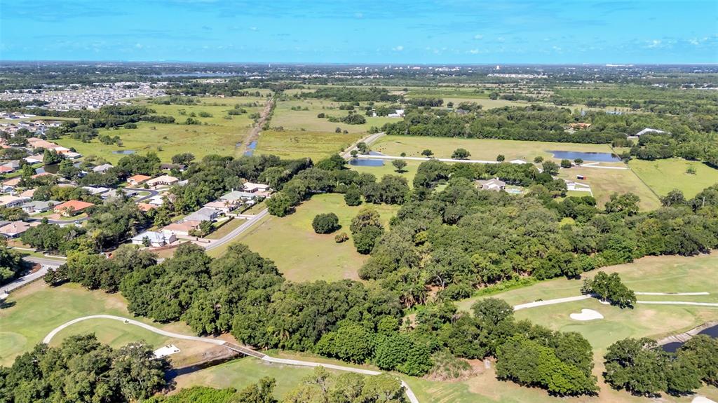 Country Club Road South Winter Haven, FL 33881 - Photo 2 of 6 a view of a city with ocean view
