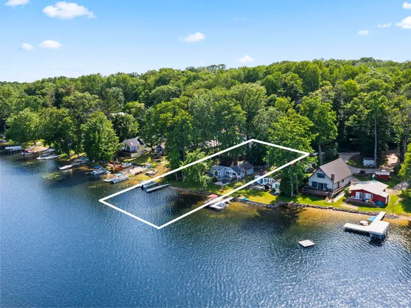 $360,000 | 19116 Kenny Drive, Big Rapids, MI 49307