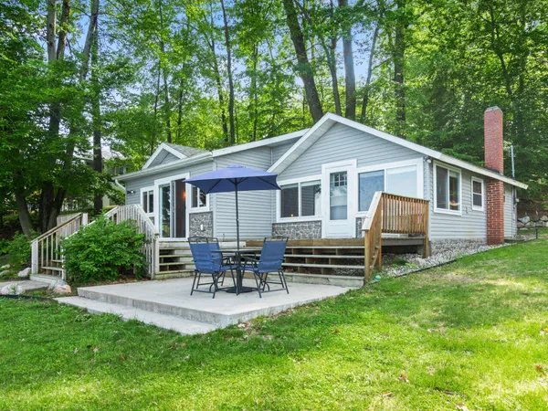 $360,000 | 19116 Kenny Drive, Big Rapids, MI 49307