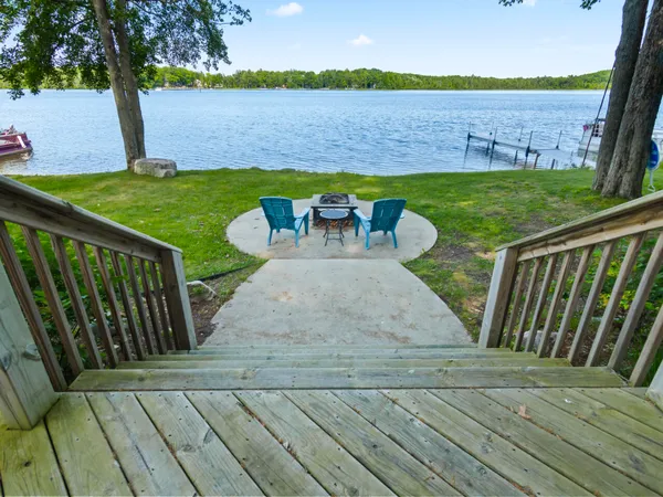 $360,000 | 19116 Kenny Drive, Big Rapids, MI 49307