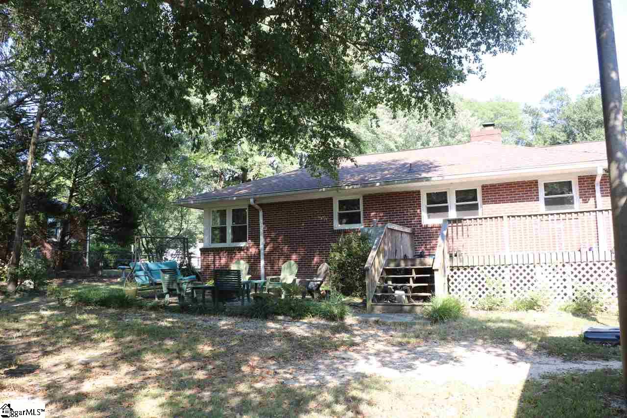 105 Donnan Road Taylors, SC 29687 - Photo 11 of 36 Gallery Image 11